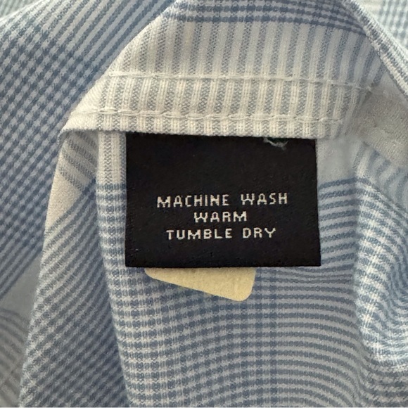 HART SCHAFFNER MARX MENS SHORT SLEEVE DRESS SHIRT XL BLUE AND WHITE - Picture 7 of 9